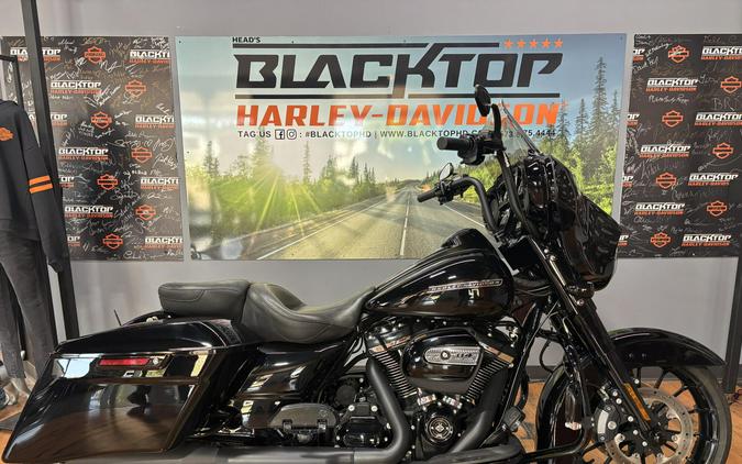2019 Harley-Davidson Street Glide Special BLACK