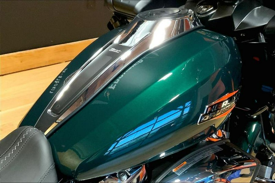 2024 Harley-Davidson® FLTRX - Road Glide®