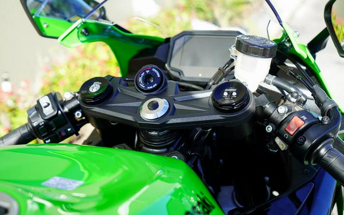 2025 Kawasaki Ninja® ZX™-6R ABS KRT Edition