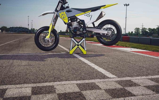 2023 Husqvarna FS 450 Supermoto First Look Preview