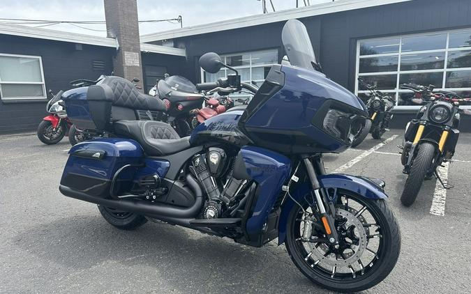 2024 Indian Motorcycle® Pursuit® Dark Horse® with PowerBand Audio Package Springfield Blue