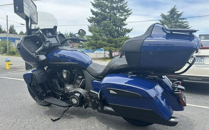 2024 Indian Motorcycle® Pursuit® Dark Horse® with PowerBand Audio Package Springfield Blue