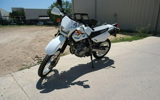 New 2025 SUZUKI DR 650 S WHITE