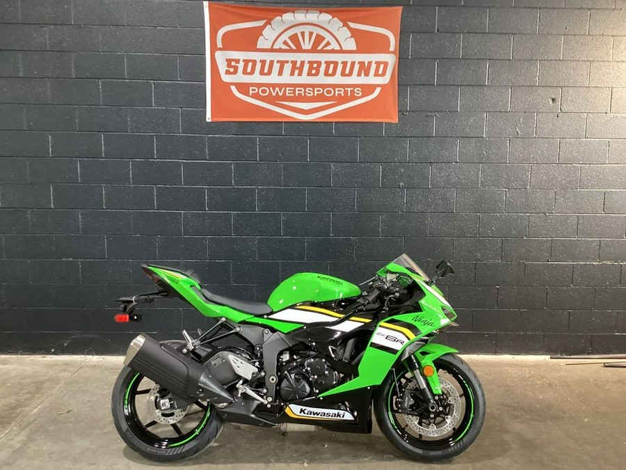 2025 Kawasaki Ninja® ZXT-6R ABS KRT Edition