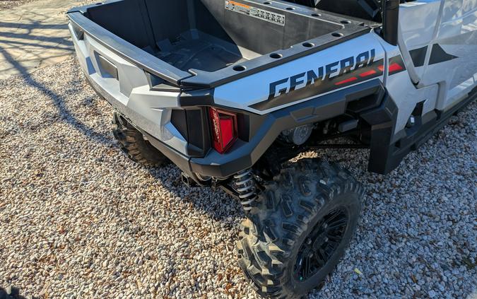 2025 Polaris General 4 1000 Sport