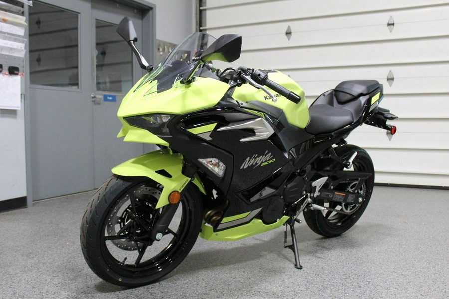 2026 Kawasaki Ninja® 500 ABS