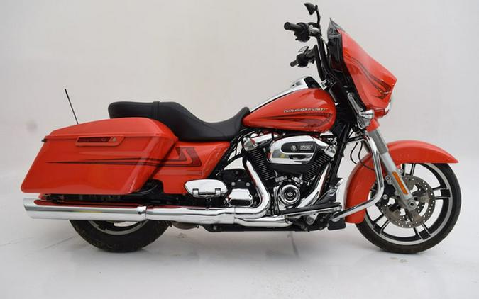 2017 Harley-Davidson FLHXS - Street Glide Special