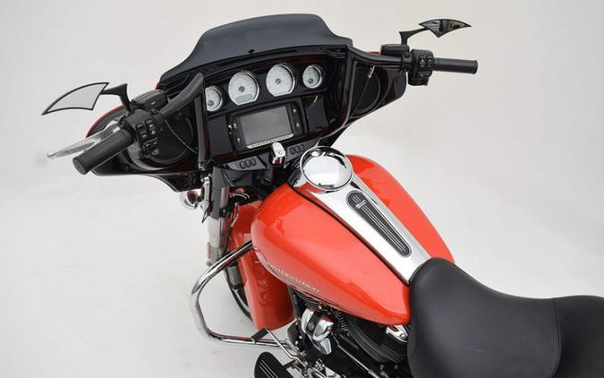 2017 Harley-Davidson FLHXS - Street Glide Special