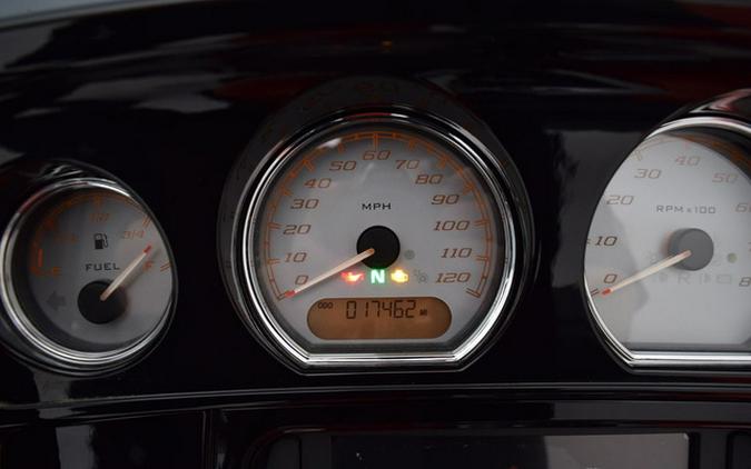 2017 Harley-Davidson FLHXS - Street Glide Special