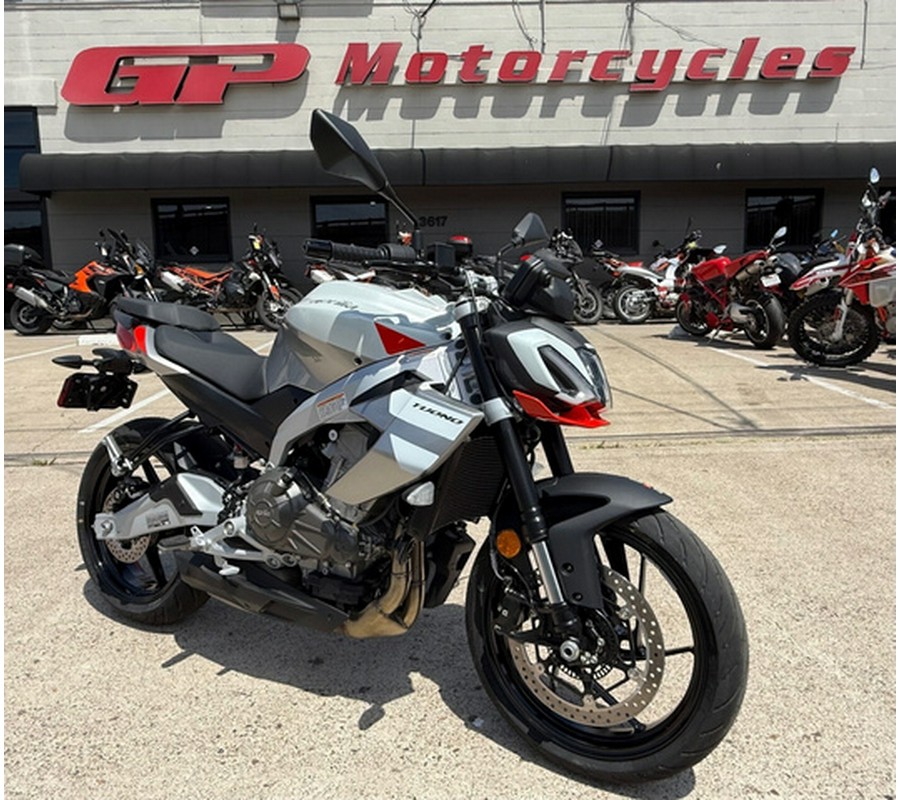 2026 Aprilia Tuono 457