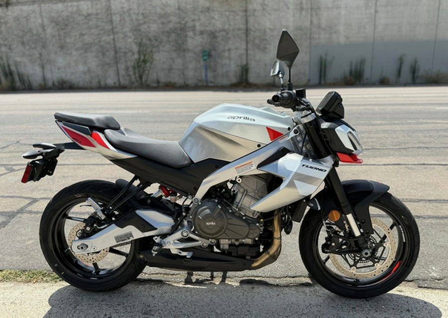 2026 Aprilia Tuono 457