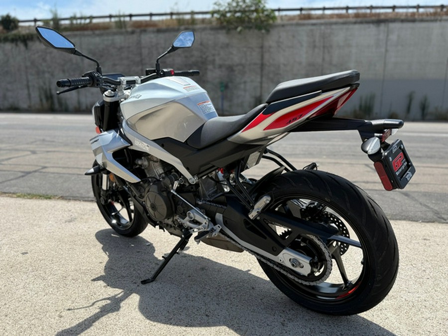 2026 Aprilia Tuono 457