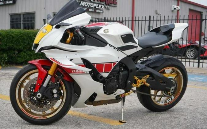 2022 Yamaha YZF-R1 World GP 60th Anniversary Edition