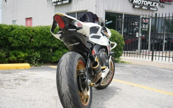 2022 Yamaha YZF-R1 World GP 60th Anniversary Edition