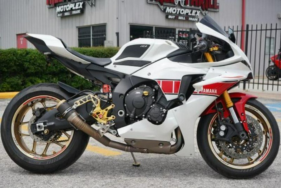 2022 Yamaha YZF-R1 World GP 60th Anniversary Edition