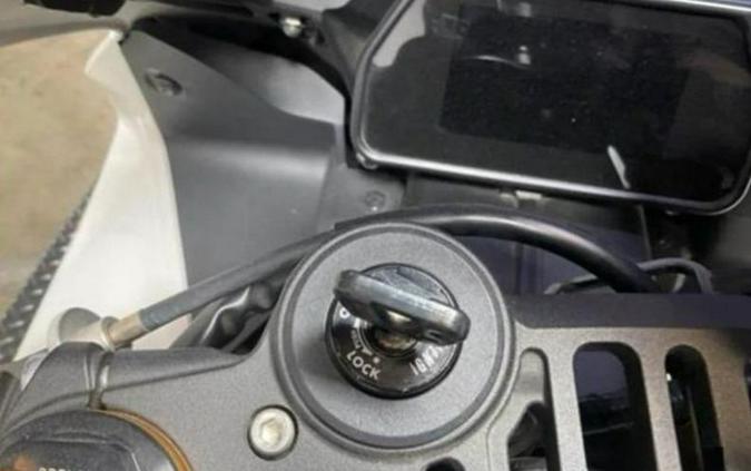 2022 Yamaha YZF-R1 World GP 60th Anniversary Edition