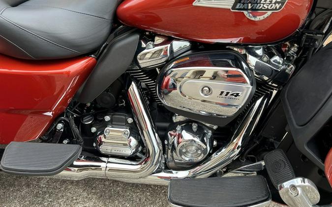 2025 Harley-Davidson FLHTCUTG - Tri Glide Ultra