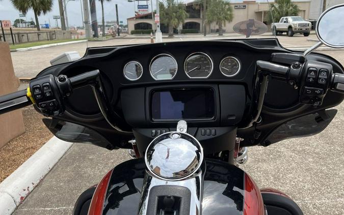 2025 Harley-Davidson FLHTCUTG - Tri Glide Ultra