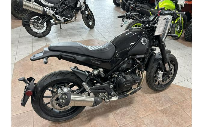 2022 Benelli LEONCINO