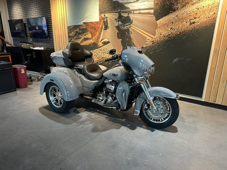 2024 Harley-Davidson® FLHTCUTG - Tri Glide® Ultra