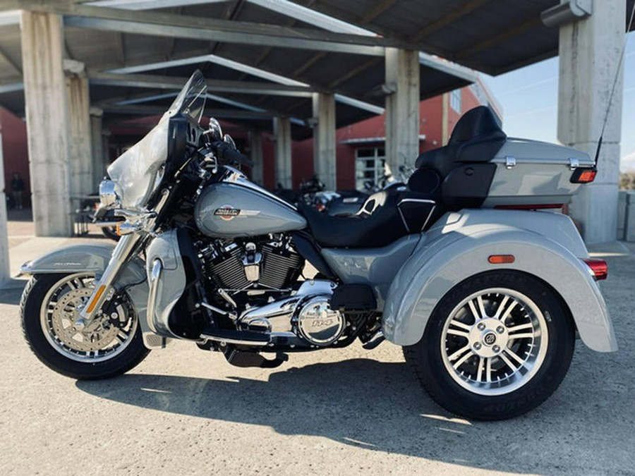 2024 Harley-Davidson® FLHTCUTG - Tri Glide® Ultra