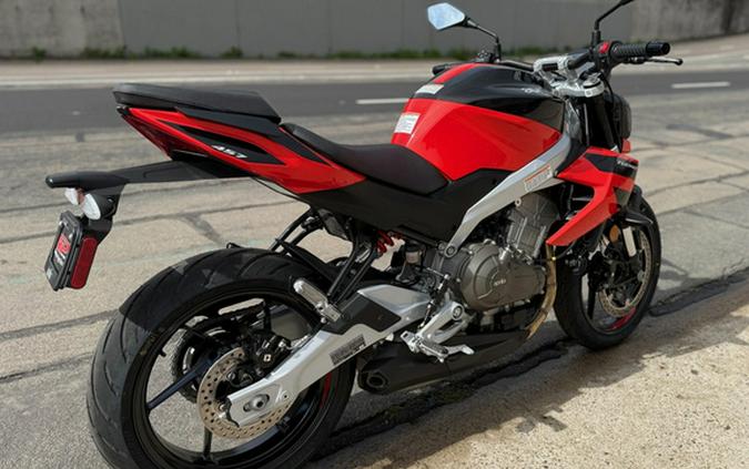 2026 Aprilia Tuono 457