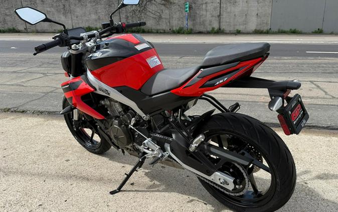 2026 Aprilia Tuono 457