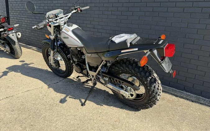 2027 Yamaha TW 200