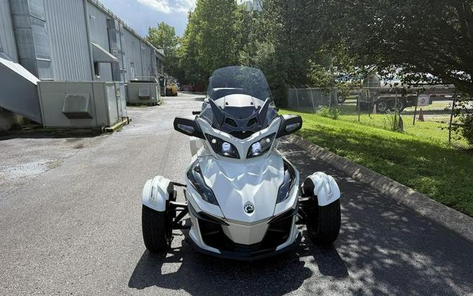 2018 Can-Am® Spyder® RT Limited Dark