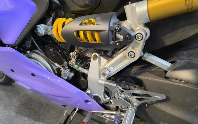 2022 Ducati Panigale V2 Ducati Red V2