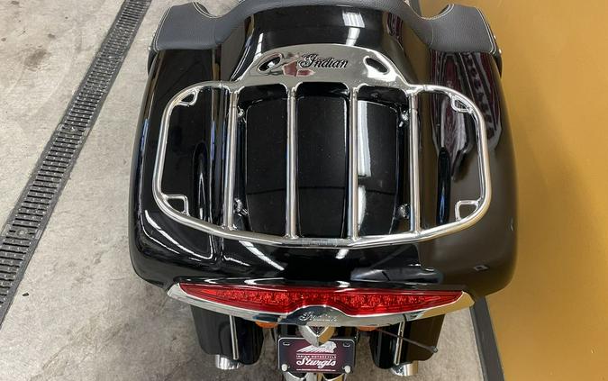 2019 Indian Motorcycle® Roadmaster® Thunder Black