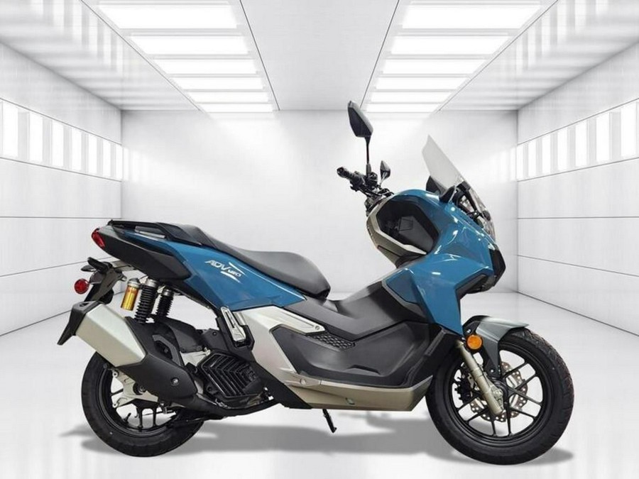 2025 Honda ADV 160