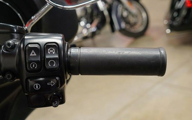 2015 Harley-Davidson FLHTCUTG - Tri-Glide Ultra