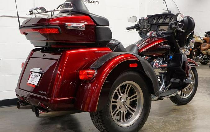 2015 Harley-Davidson® FLHTCUTG - Tri-Glide® Ultra