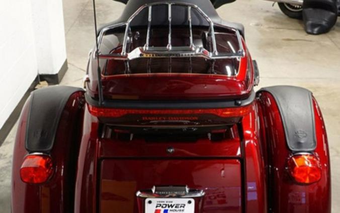 2015 Harley-Davidson FLHTCUTG - Tri-Glide Ultra