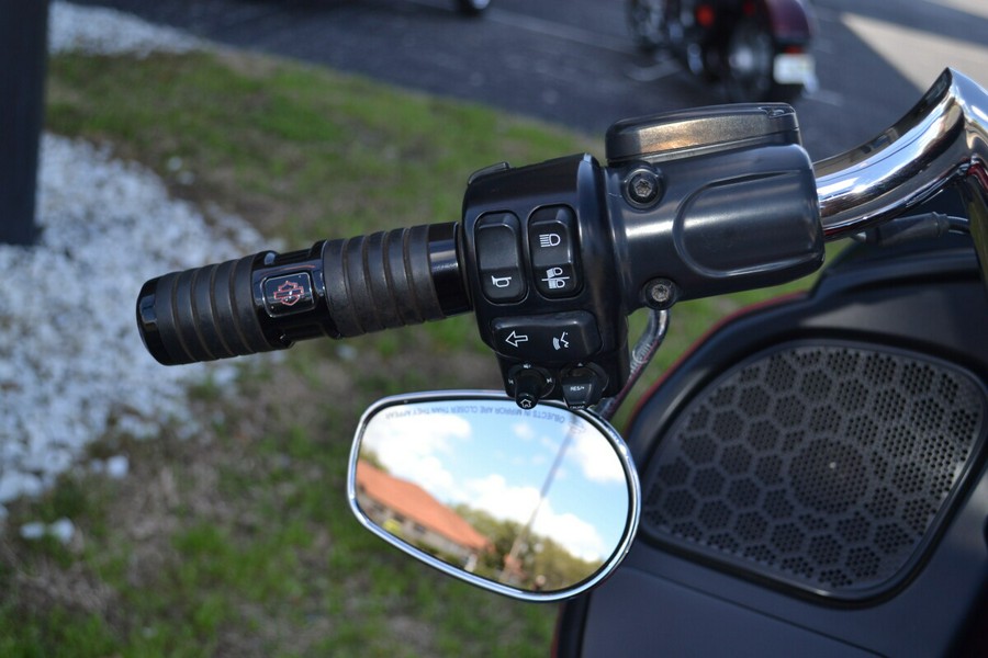 2019 Harley-Davidson® Road Glide® Wicked Red - FLTRX