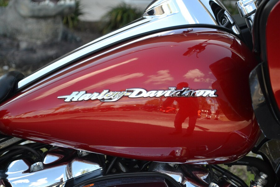 2019 Harley-Davidson® Road Glide® Wicked Red - FLTRX