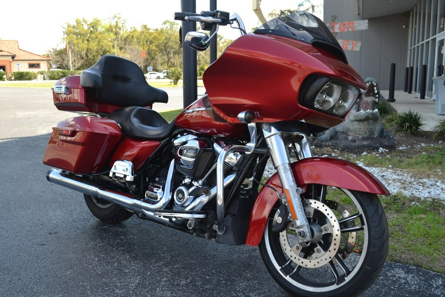 2019 Harley-Davidson® Road Glide® Wicked Red - FLTRX