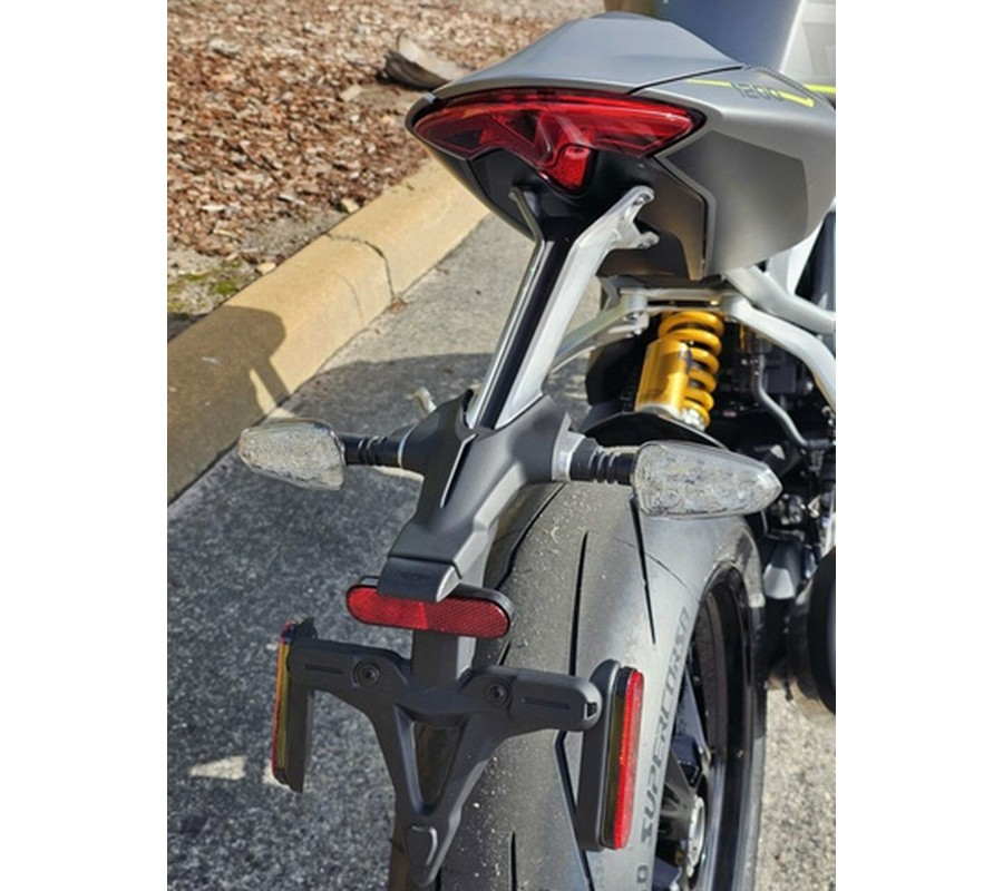 2024 Triumph Speed Triple 1200 RS Matte Silver Ice RS