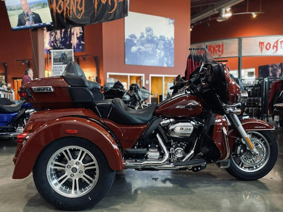 2024 Harley-Davidson® FLHTCUTG - Tri Glide® Ultra