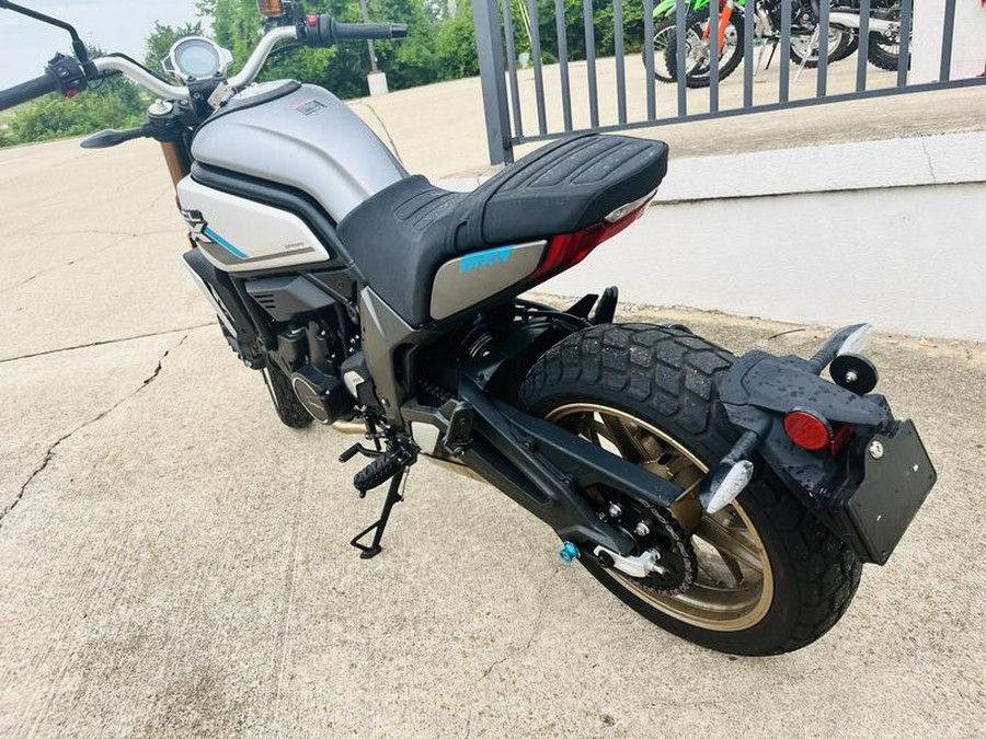 2022 CFMoto CF700-2US