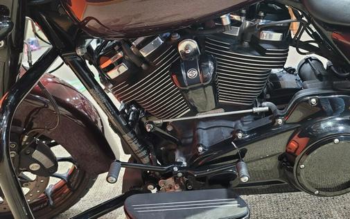 2018 Harley-Davidson® Street Glide® Special Billiard Burgundy