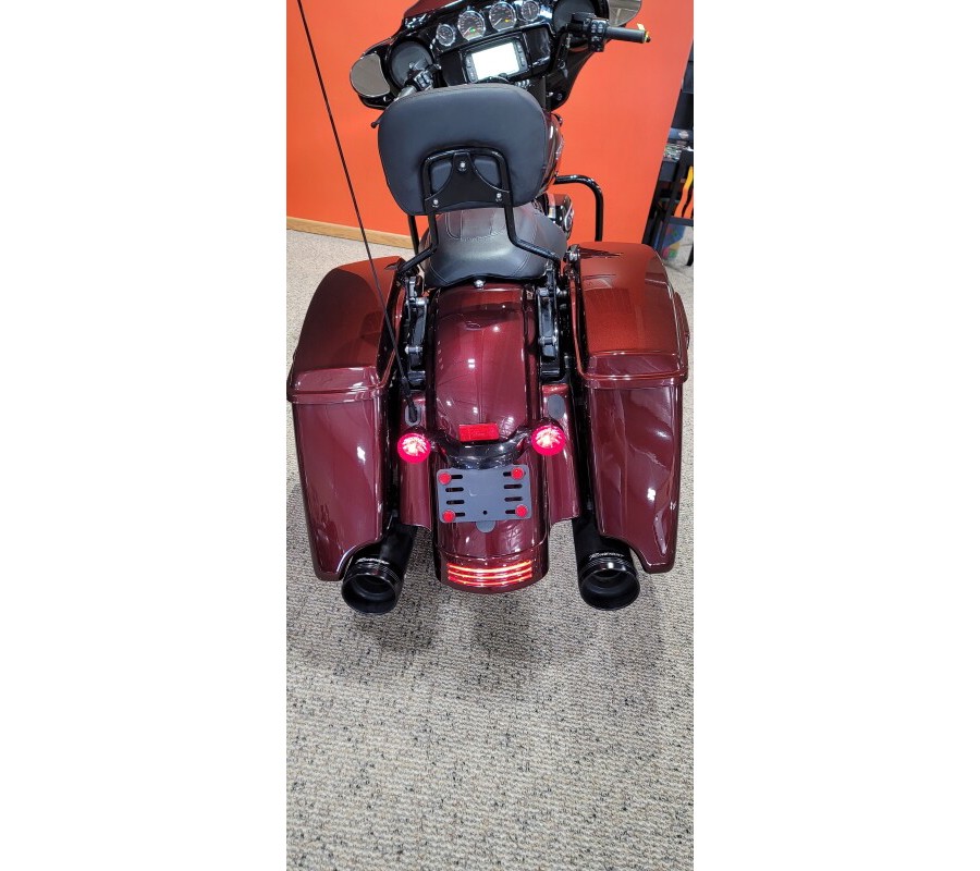 2018 Harley-Davidson® Street Glide® Special Billiard Burgundy