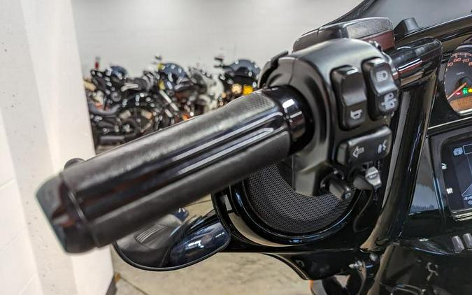 2019 Harley-Davidson® FLHXS - Street Glide® Special