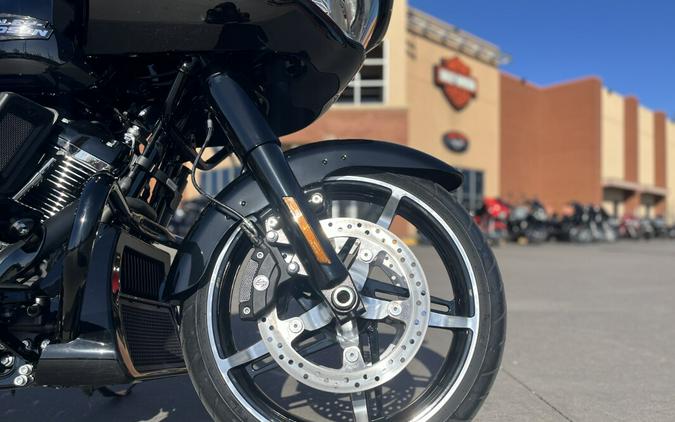 2026 Harley-Davidson® FLTRX Road Glide® Vivid Black