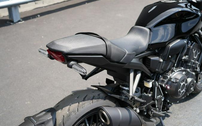 2023 Honda CB1000R Black Edition