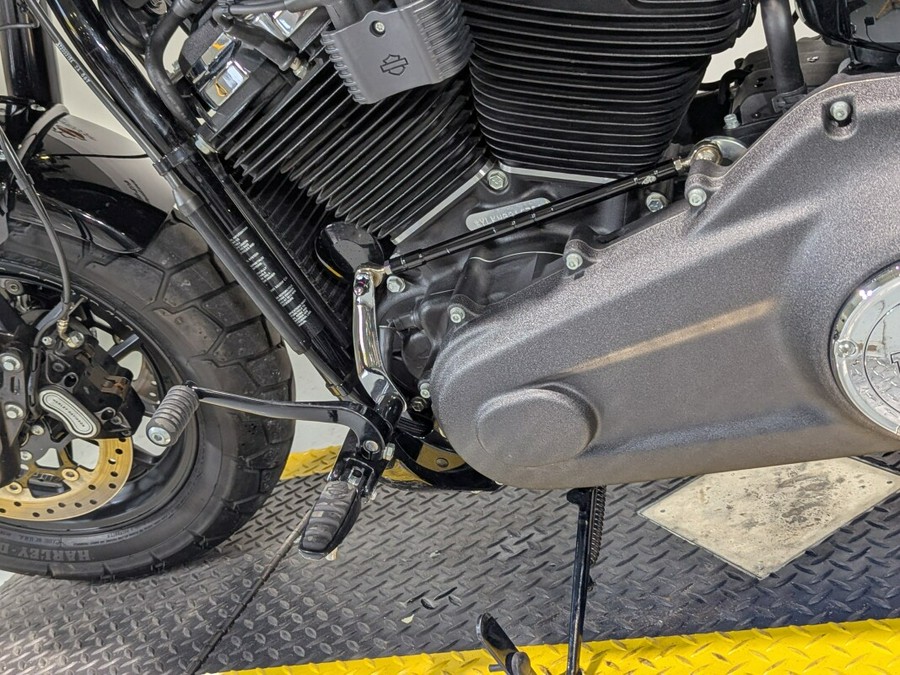 2022 Harley-Davidson® Fat Bob® 114 Vivid Black