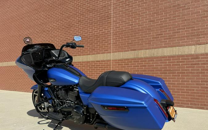 2026 Harley-Davidson® Road Glide® Aurora Blue Denim Black Trim