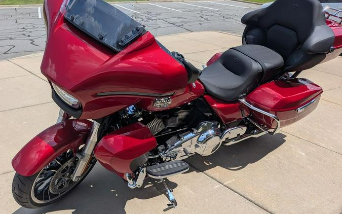 2026 Harley-Davidson® FLHXL - Street Glide® Limited