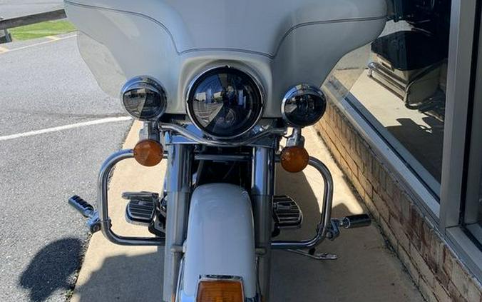 2002 Harley-Davidson® FLHTCUI - Electra Glide® Ultra Classic® Injection